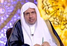 The head of the Muslim World League Mohammed Al-Issa has said in an interview that Islam does not forbid Muslims to wish Christmas.
